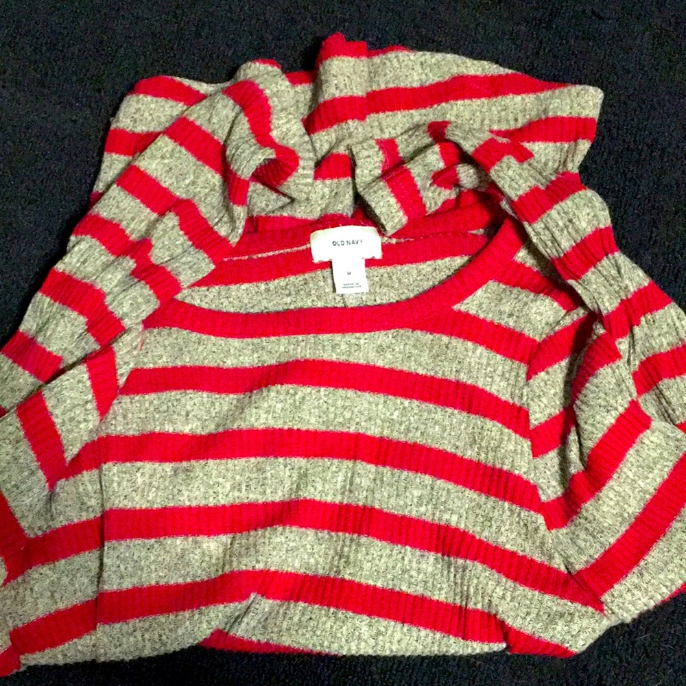 Causal long sleeve old navy lightweight sweater